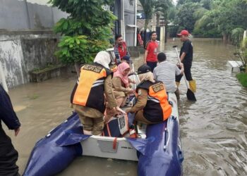 Imbas Banjir, Akses Jalan Sejumlah Wilayah di Kab. Tangerang Sempat Lumpuh