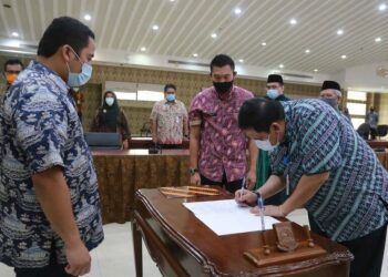 Jelang Lebaran Idul Adha, Walikota Arief Rombak Kabinet