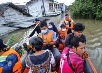 Banjir di Perumahan Priuk Damai, Kota Tangerang
