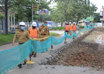Wali Kota Arief Minta Perbaikan Jalan Dilakukan Efektif