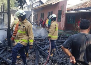 24 Kobong Santri Ponpes Al-Hidayat di Solear Tangerang Ludes Dilalap Api