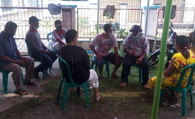 Keluarga Joko Susanto Terima Bantuan dari PMI Kecamatan Pinang