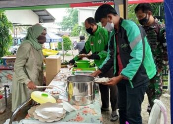 Makan Sepuasnya, Bayar Seikhlasnya di Kedai Jumat Berkah Nusa Jaya Karawaci