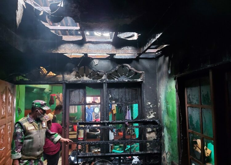 Di Cikupa, Kebakaran Terjadi Siang Bolong