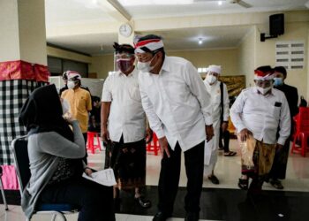 350 Orang Divaksinasi di Pura Parahyangan Jagat Guru
