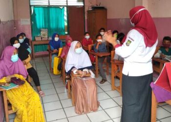 Jelang PTM, PMI Kota Tangerang Bantu Sosialiasi PHBS dan 5M ke Sekolah