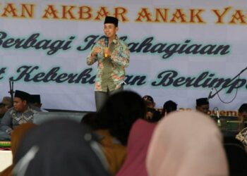 Kepala Diskominfosatik Kabupaten Serang, memberikan sambutan pada acara yang digelar Paguyuban Anak Serang (PAS), belum lama ini. (ISTIMEWA)