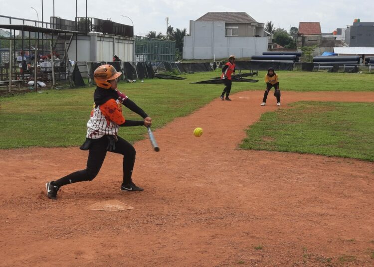 Tim Softball Putri Gemilang Tambah Pengalaman di Turnamen Garuda U-18