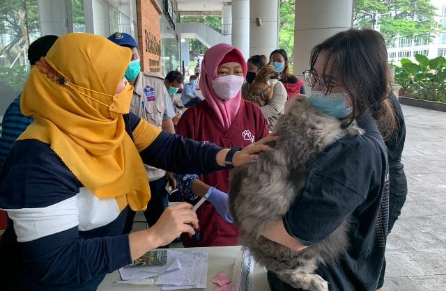 Dukung Program Tangerang Bebas Rabies, LPKR Gelar Vaksinasi Rabies Gratis