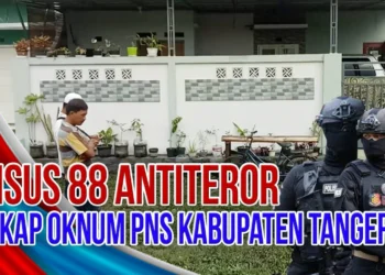 Video Densus 88 Tangkap Oknum PNS Kabupaten Tangerang