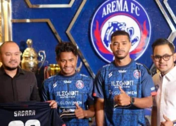 Arema FC Boyong Hanis Sagara, Ilham Armaiyn dan Hasyim Kipuw