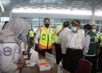 Menko Muhadjir dan Menhub Cek Bandara Soetta Jelang Mudik Lebaran 2022