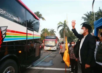 Kloter Pertama Jamaah Haji Banten Dilepas