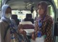 STUNTING–Petugas kesehatan, merujuk penderita stunting ke Rumah Sakit Umum Daerah (RSUD) Banten, untuk penanganan lebih lanjut. (ISTIMEWA)