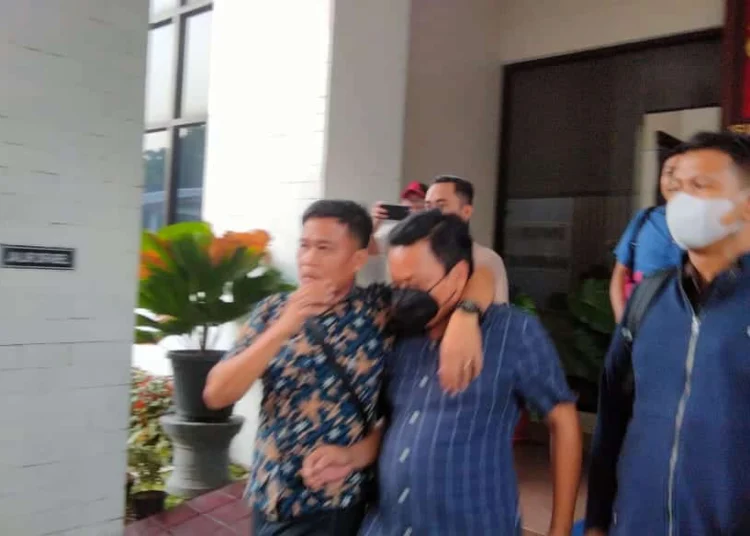 Mantan Anggota DPRD Kabupaten Tangerang Serahkan Diri