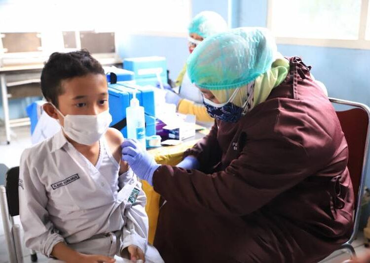 Pemkot Tangerang Kejar Vaksinasi di Lingkungan Sekolah