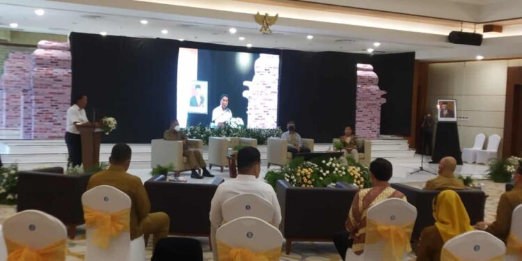 Suasana Diskusi pada acara High Level Meeting (HLM), TPID Provinsi Banten yang dilaksanakan oleh Bank Indonesia (BI) perwakilan Banten, di Aulanya, Senin (15/8/2022). (LUTFHI/SATELITNEWS.ID)